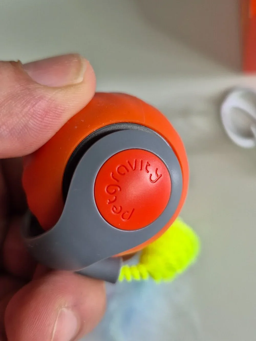 Petgravity Speedy Sprint Ball Cats Smart Toy Automatic Moving Tail Rechargeable